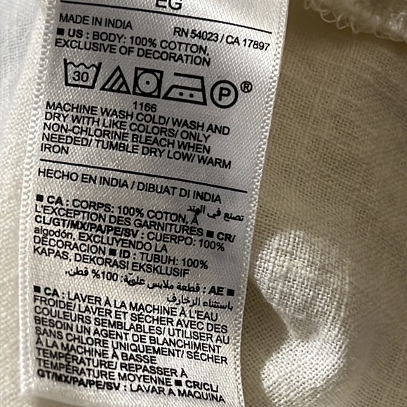 OLD NAVY LACE UP EMBROIDERED POET BLOUSE CREAM COLOR SIZE L. - Picture 10 of 10